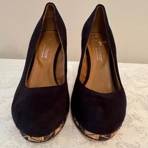 Marco Tozzi Black Suede Round-Toe Pumps size 40 (size 9) EUC